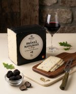 Brânză maturată cu trufe